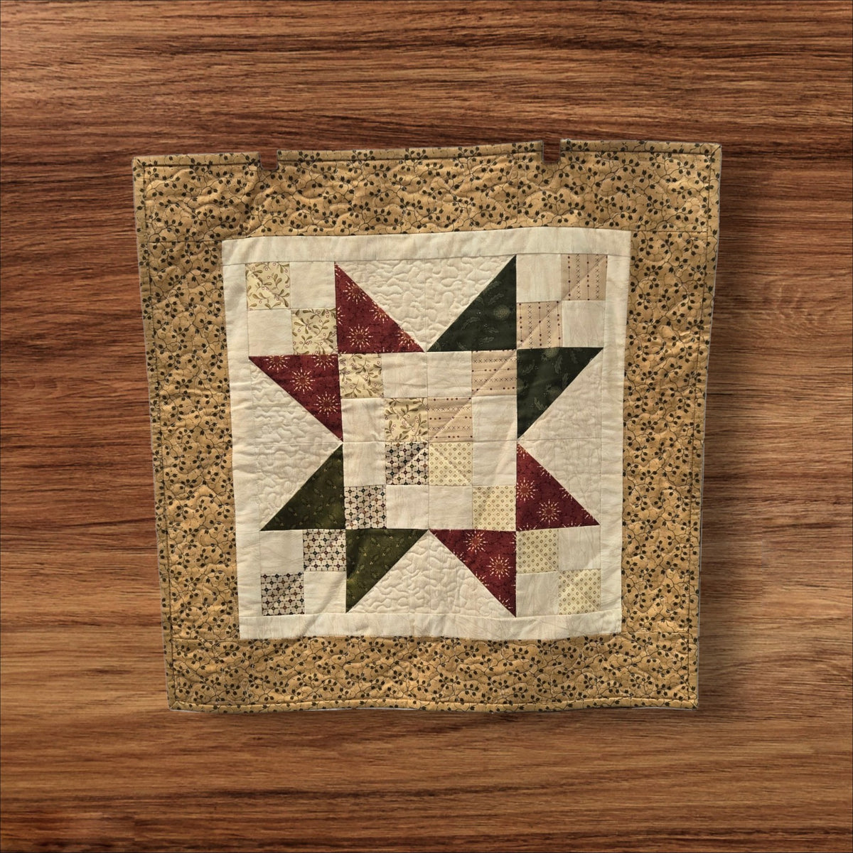 Bethlehem Star — Quilted Wall Hanging & Table Mat