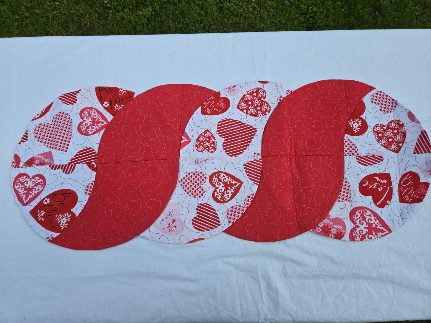Reversible Twist Table Runner