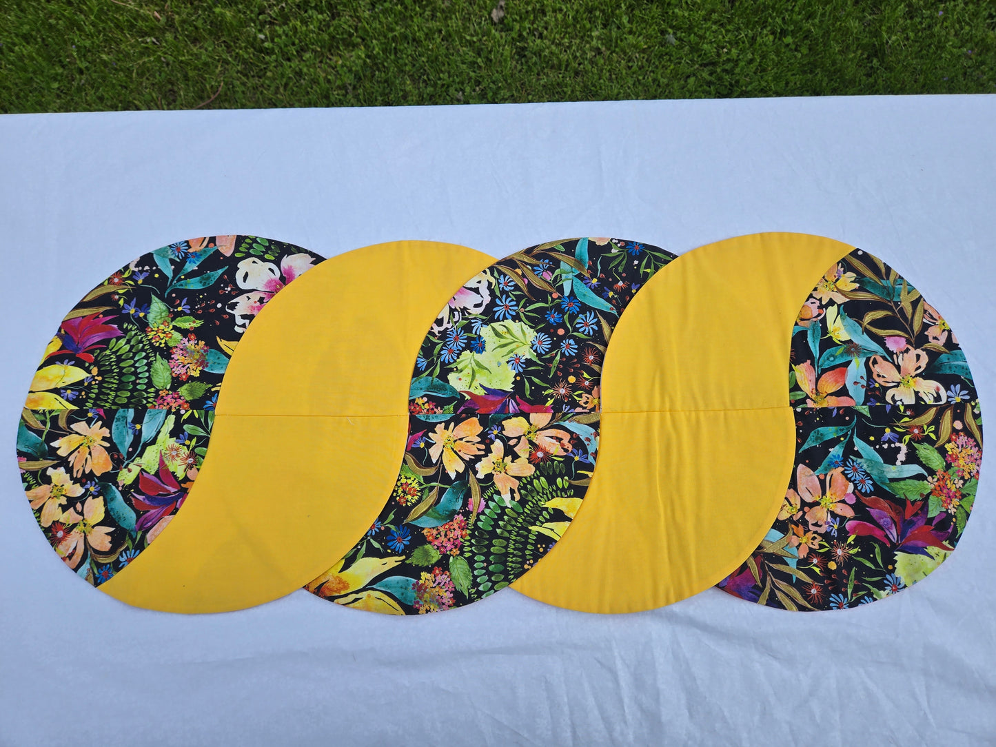 Reversible Twist Table Runner