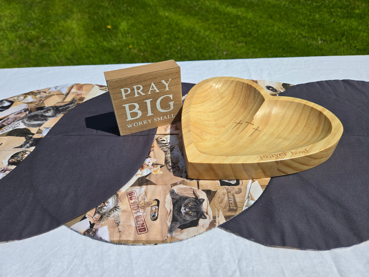 Reversible Twist Table Runner