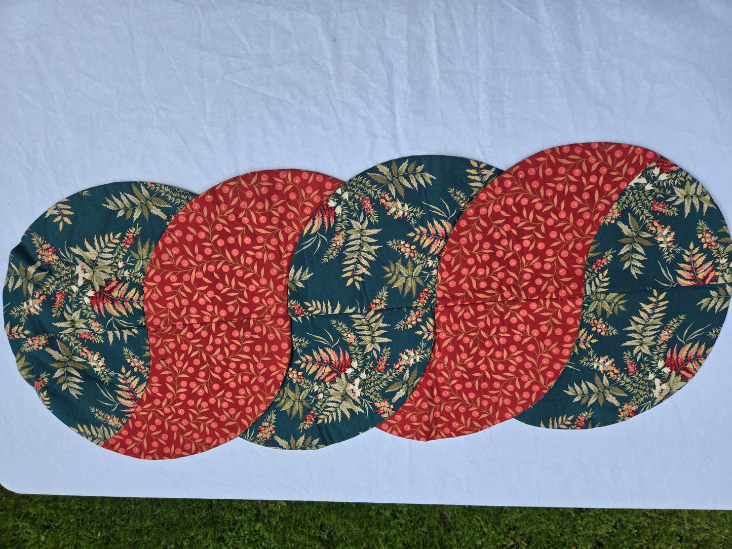 Reversible Twist Table Runner