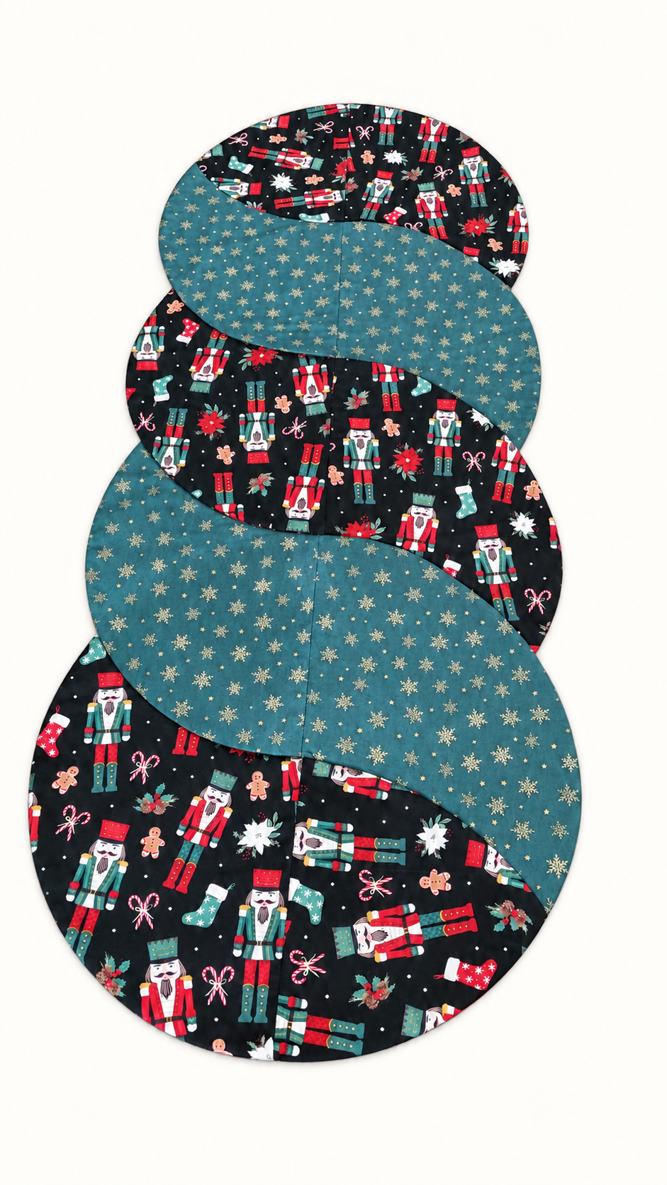 Elves/Nutcracker –Reversible Twist Table Runner