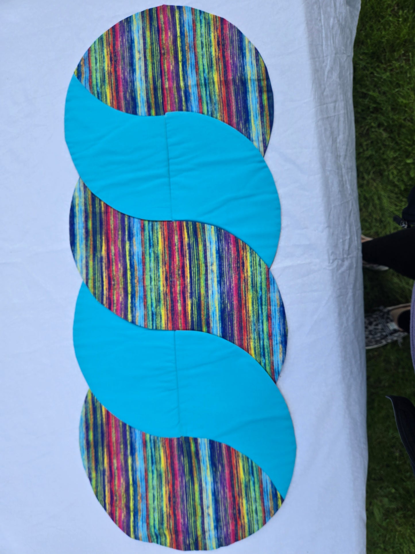 Reversible Twist Table Runner