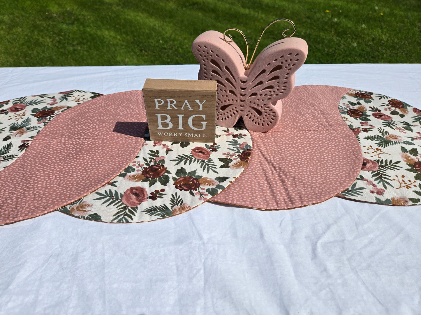 Reversible Twist Table Runner