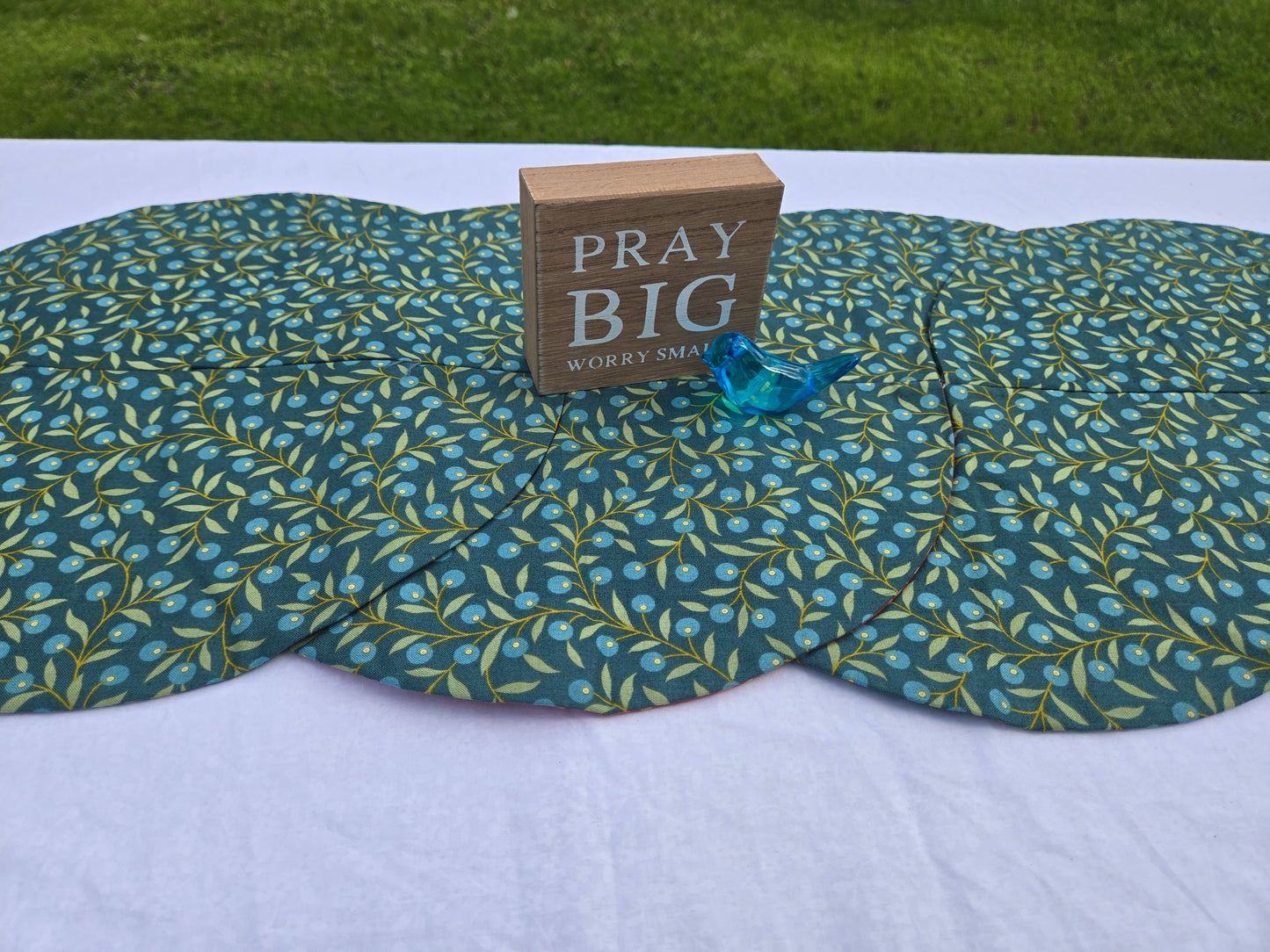 Reversible Twist Table Runner