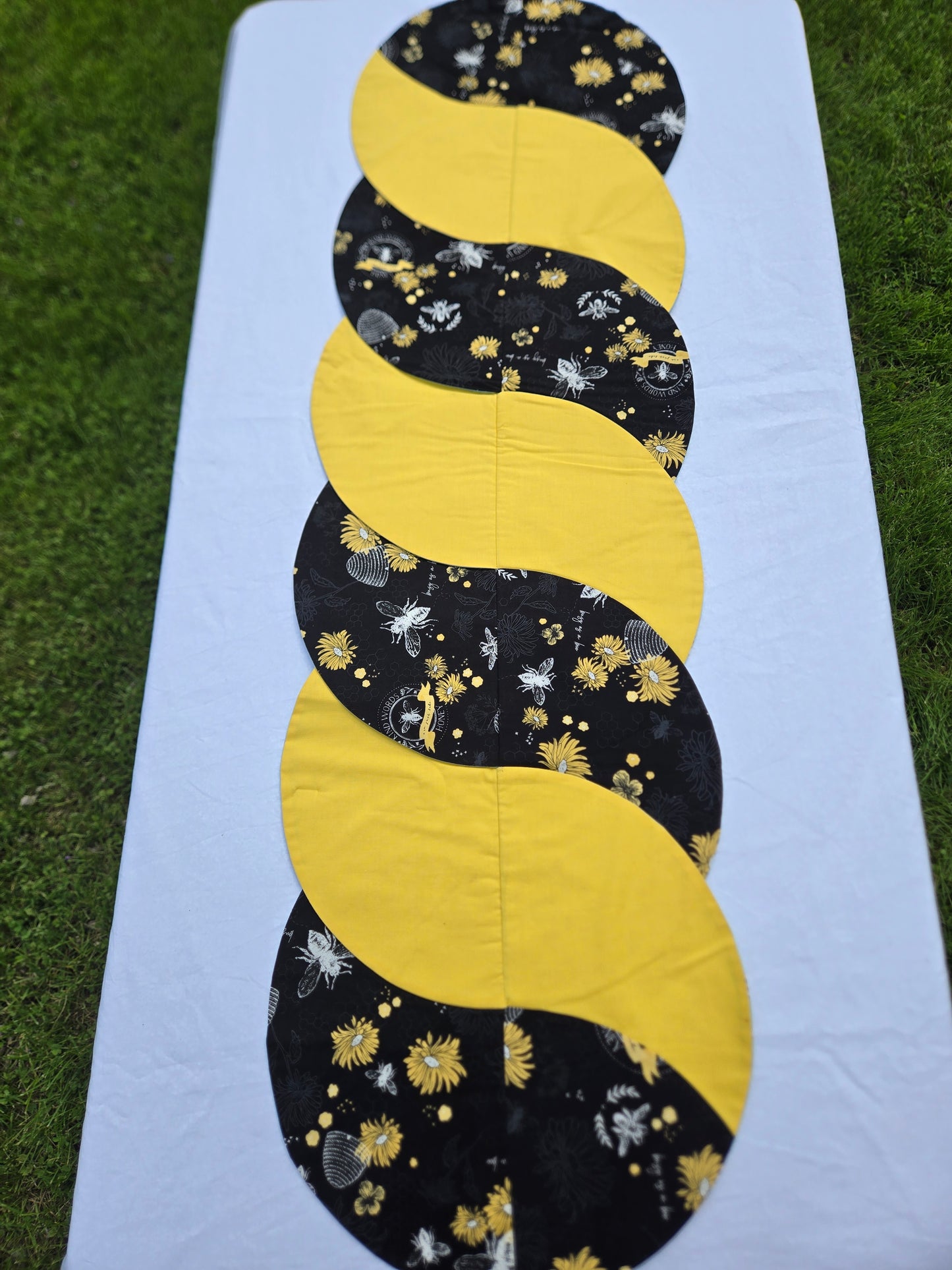 Reversible Twist Table Runner-Long